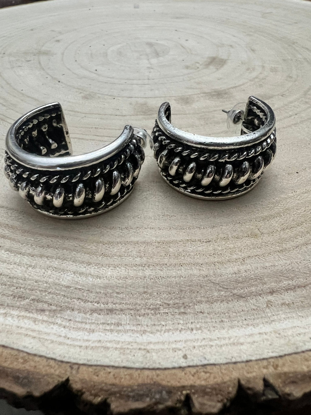 Large Western Twisted Wire Fashion Silver Hoop Earring