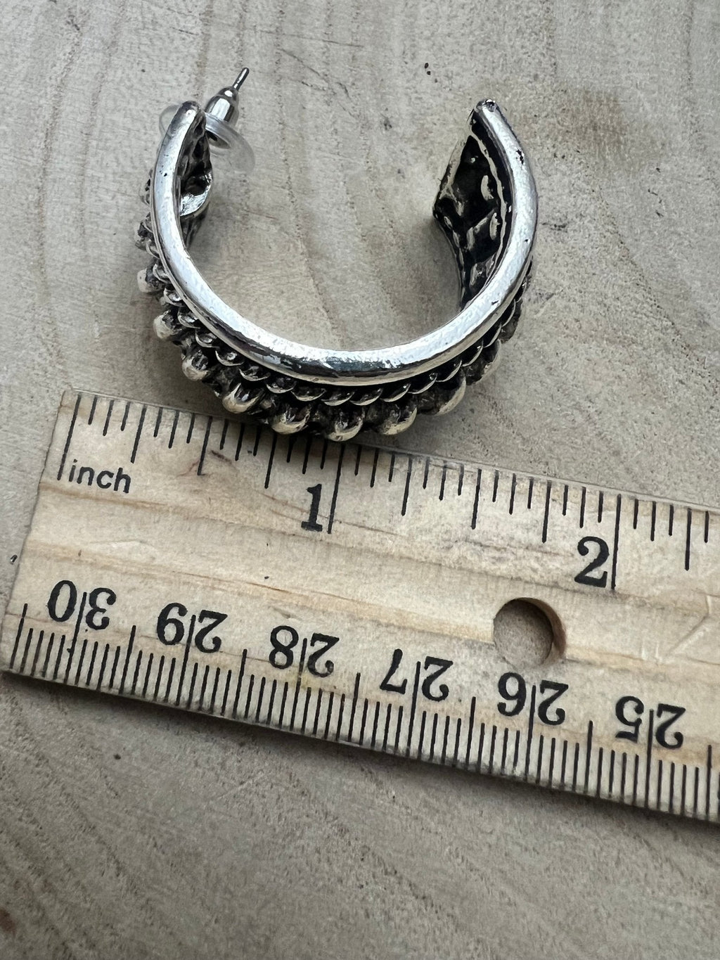 Large Western Twisted Wire Fashion Silver Hoop Earring