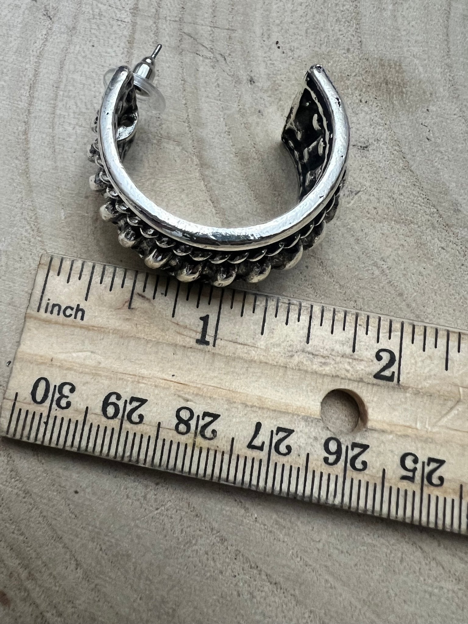 Large Western Twisted Wire Fashion Silver Hoop Earring