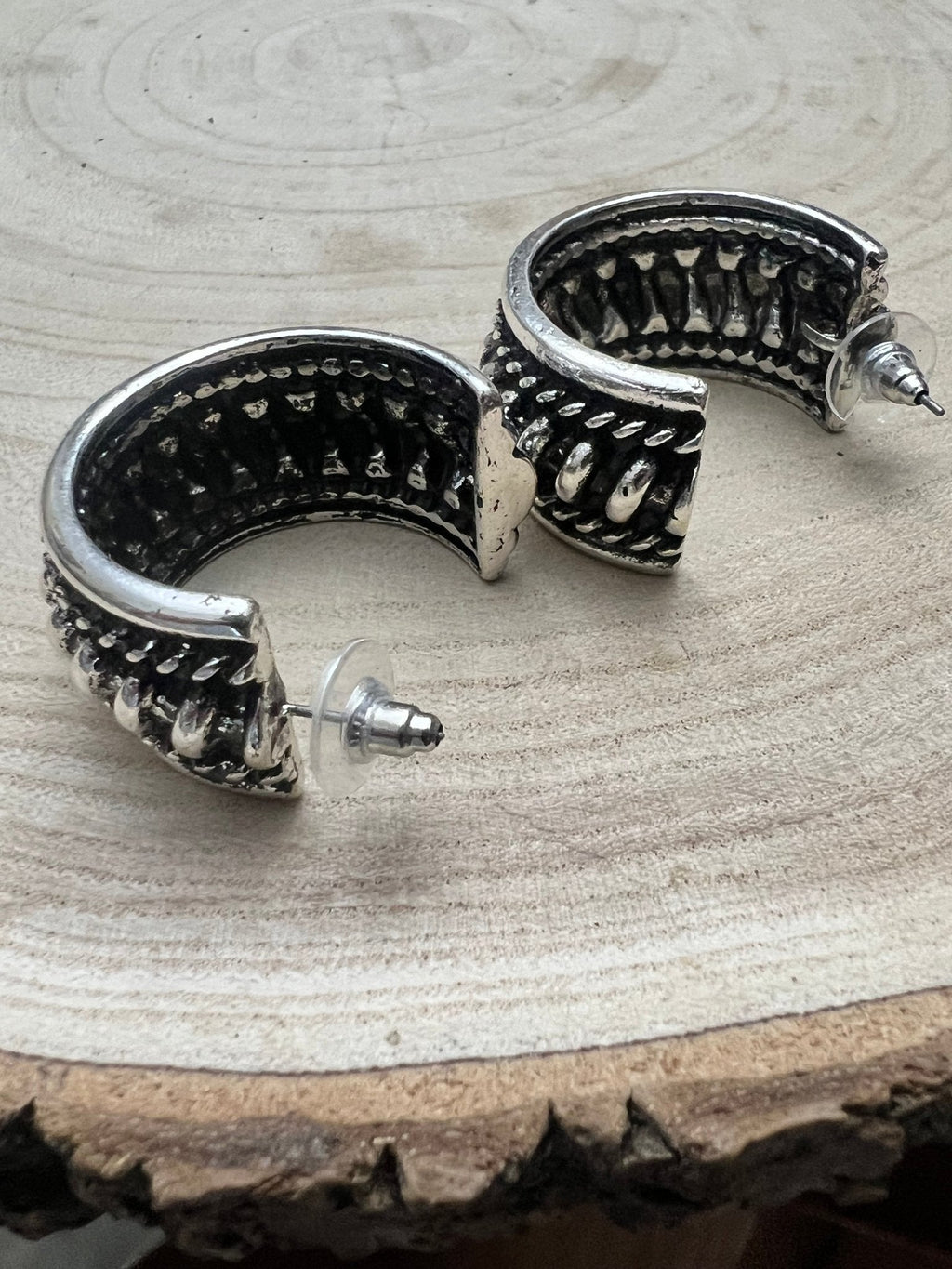 Large Western Twisted Wire Fashion Silver Hoop Earring